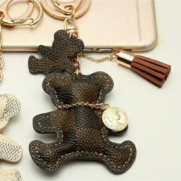 Teddy Bear Keychains with Tassel - Picture 7 of 11